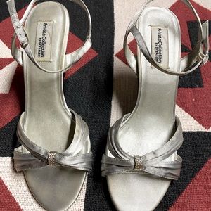 Dyeables women’s extra narrow high heels